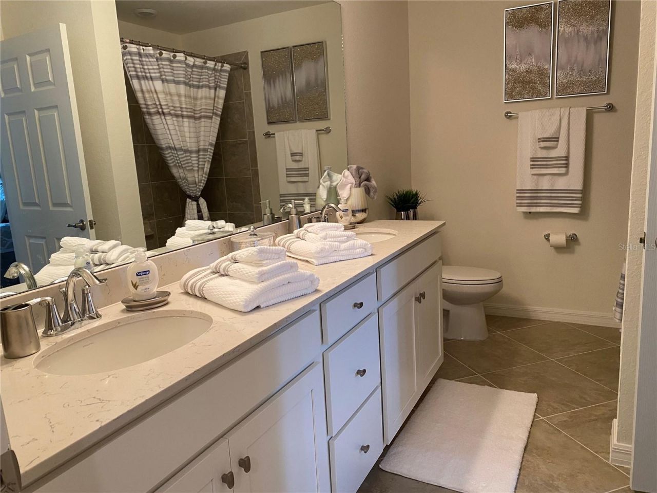 17510 Gawthrop Drive, Unit 208, Bradenton, FL 34211 Photo