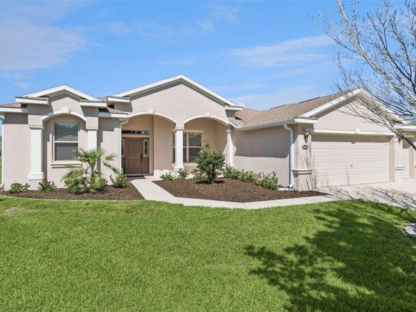 26645 MANASSAS DRIVE , LEESBURG, FL 34748