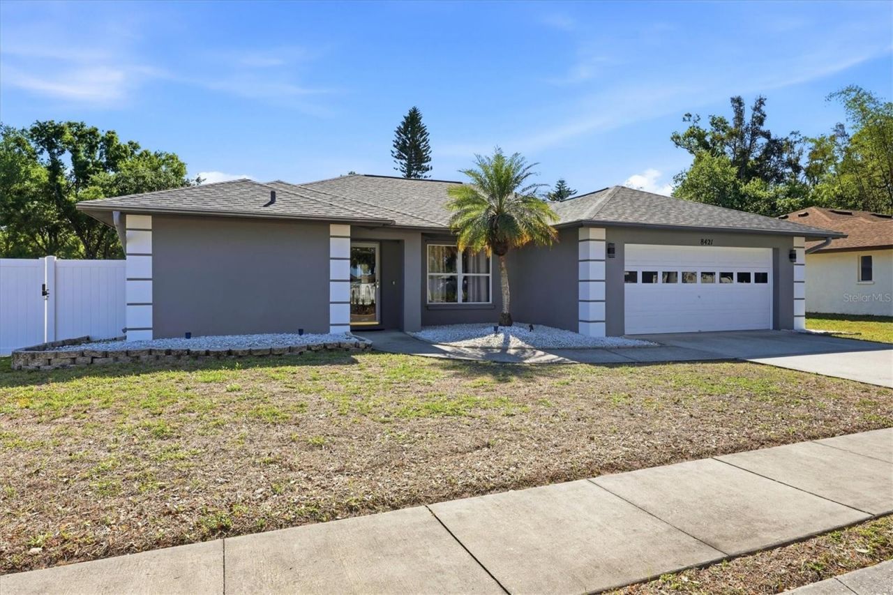 8421 Country Park Way, Sarasota, FL 34243 Photo