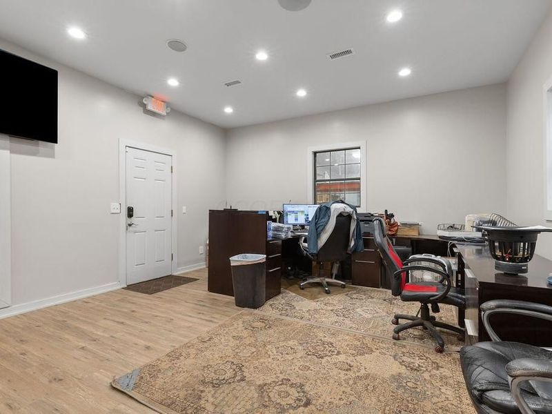 158 N High Street, Gahanna, OH 43230 Photo 22