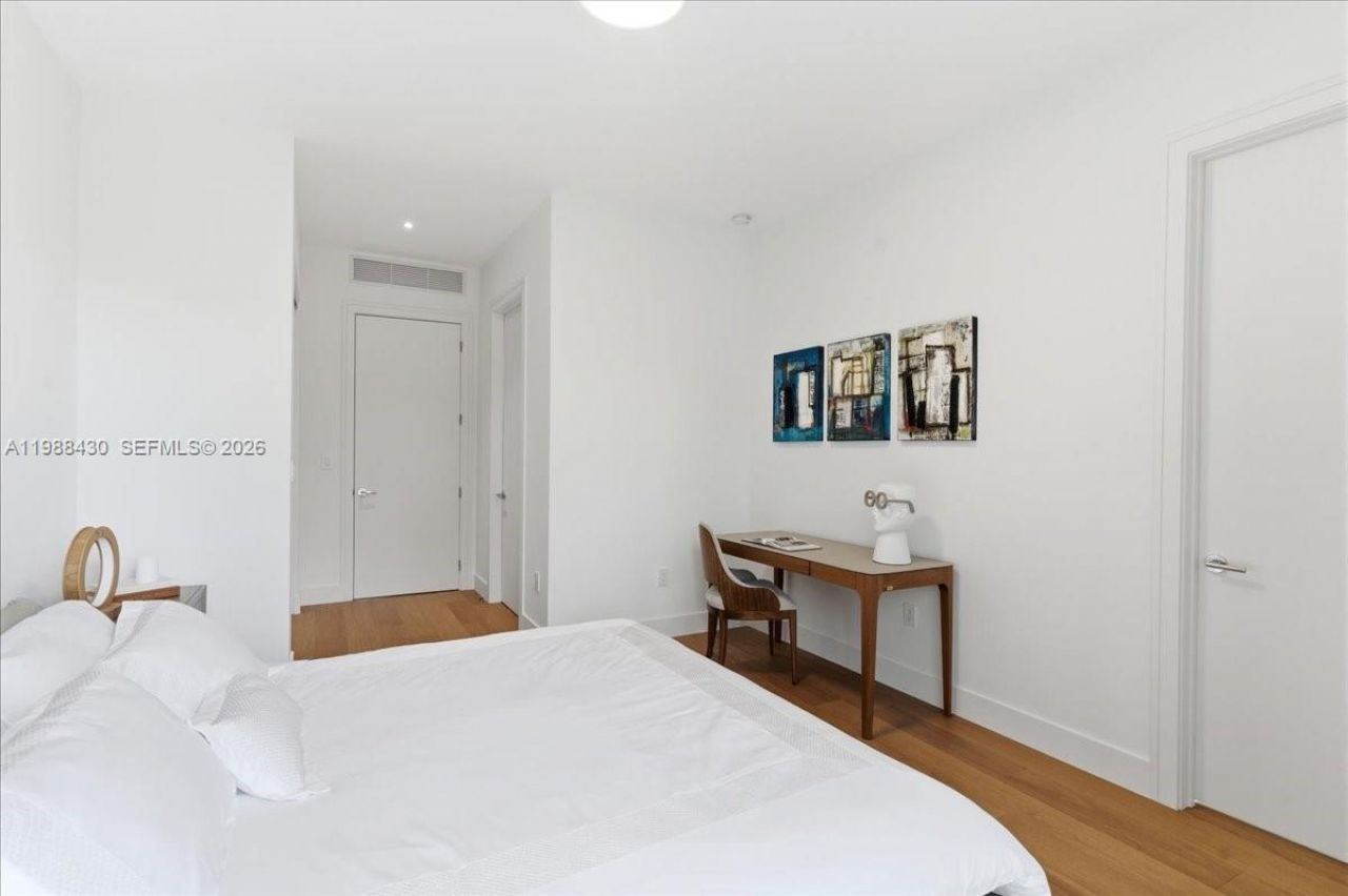 2925 SW 36th Ave , Miami, FL 33133 Photo