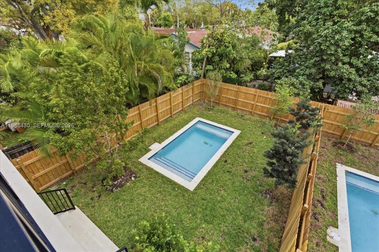 2925 SW 36th Ave, Miami, FL 33133 Photo