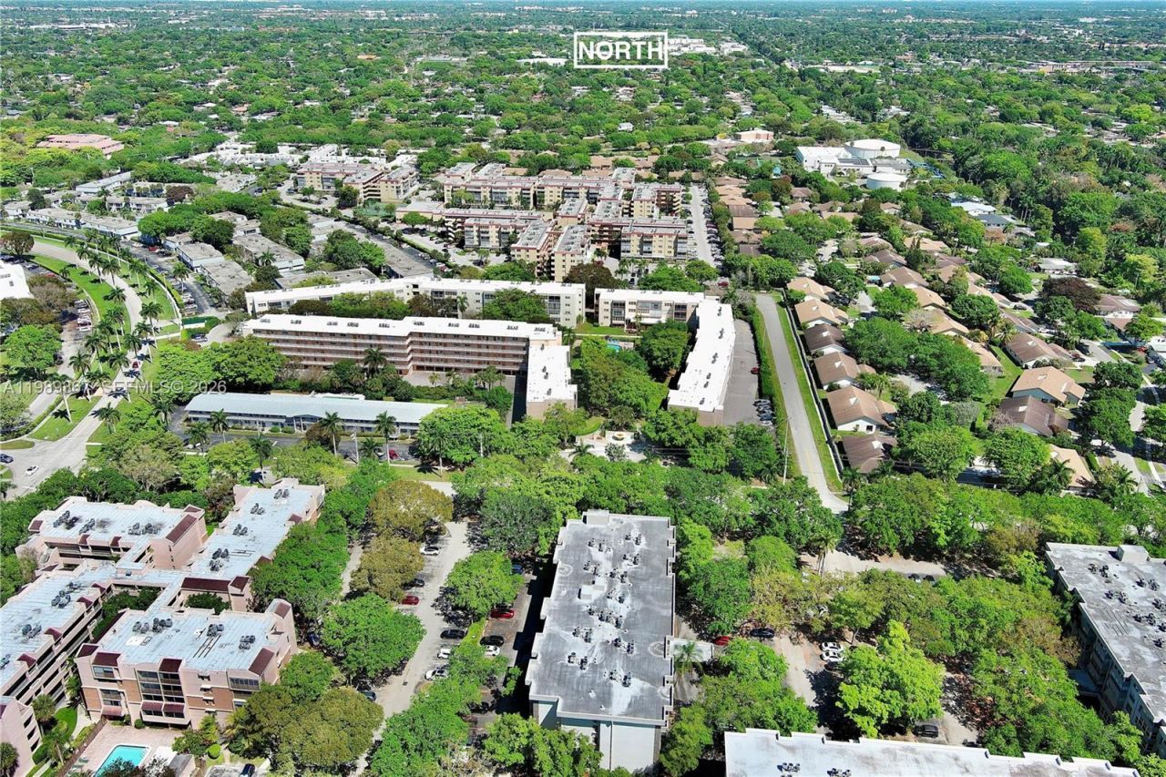 6855 W Broward Blvd , Unit 201, Plantation, FL 33317 Photo