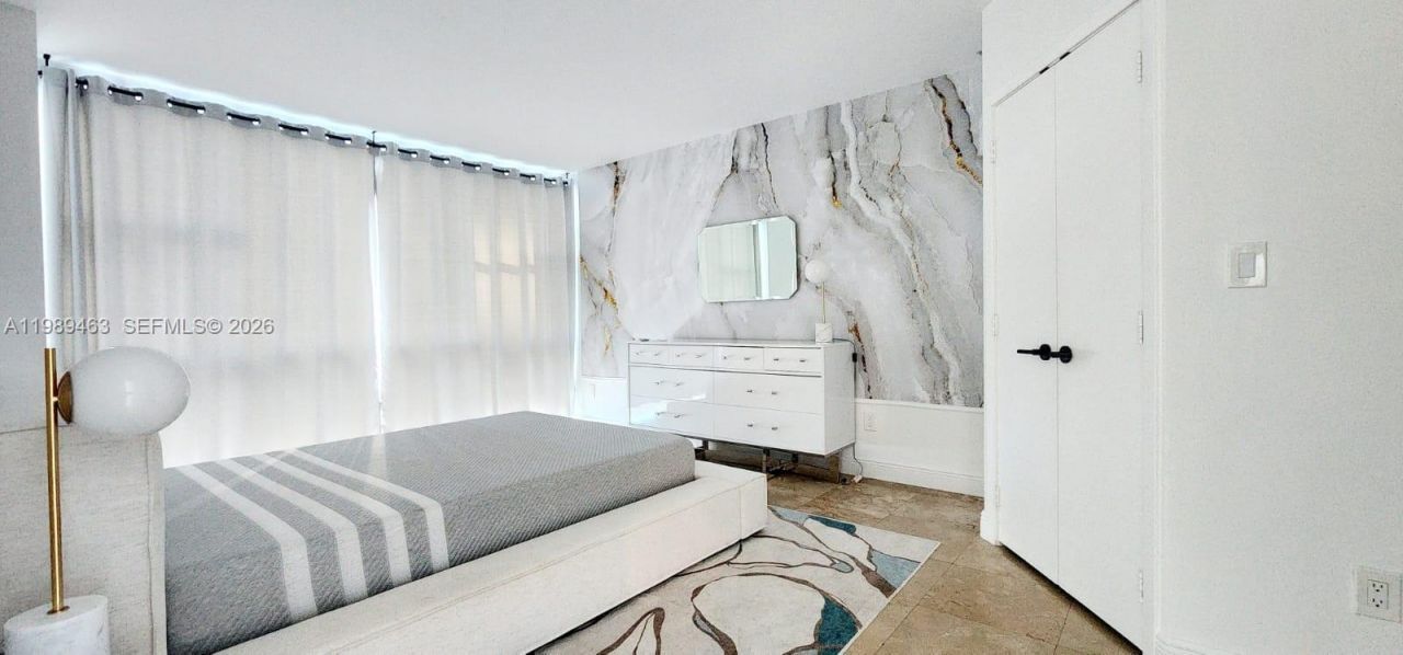 6801 Collins Ave, Unit LPH05, Miami Beach, FL 33141 Photo