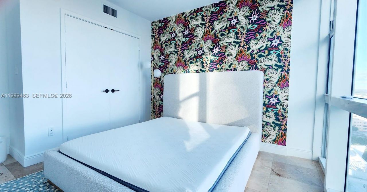 6801 Collins Ave, Unit LPH05, Miami Beach, FL 33141 Photo