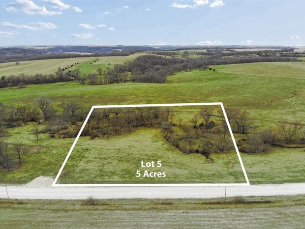 Lot 5 Hogback Bridge Road, Earlham, IA 50072