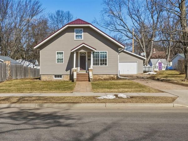 712 W Elm Street, Chippewa Falls, WI 54729