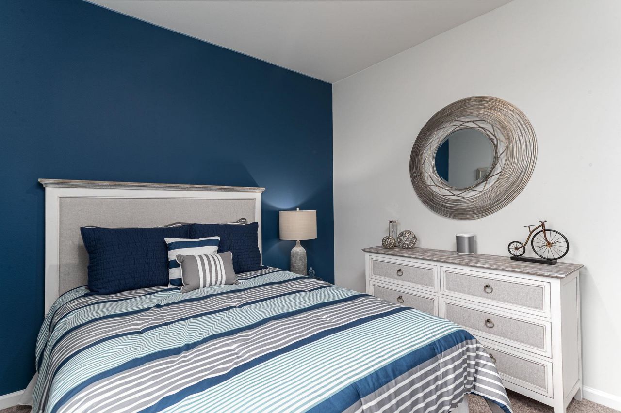 1045 St. Martin St. Photo 15