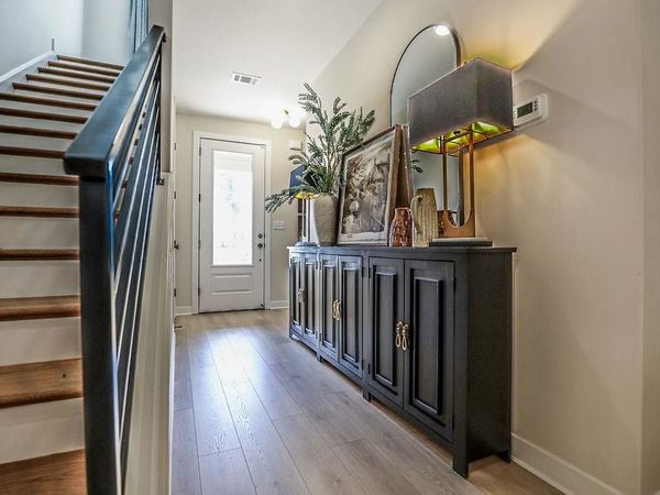 6910 WALKER FARMS DR, Bartlett, TN 38002