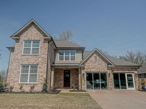 6910 WALKER FARMS DR, Bartlett, TN 38002