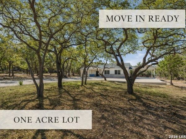 408 Rust Ranch Rd, Blanco, TX 78606