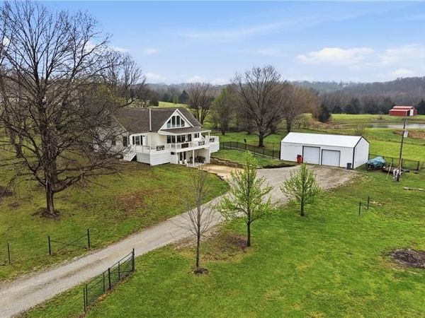 36903 E Church Road, Oak Grove, MO 64075