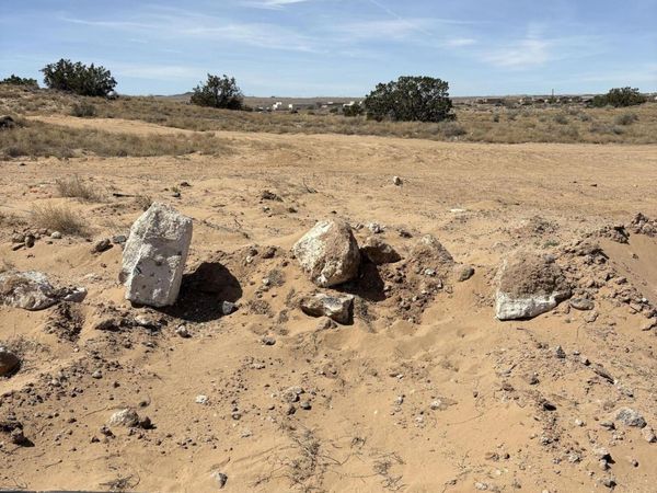 Urraca Street NW, Albuquerque, NM 87120