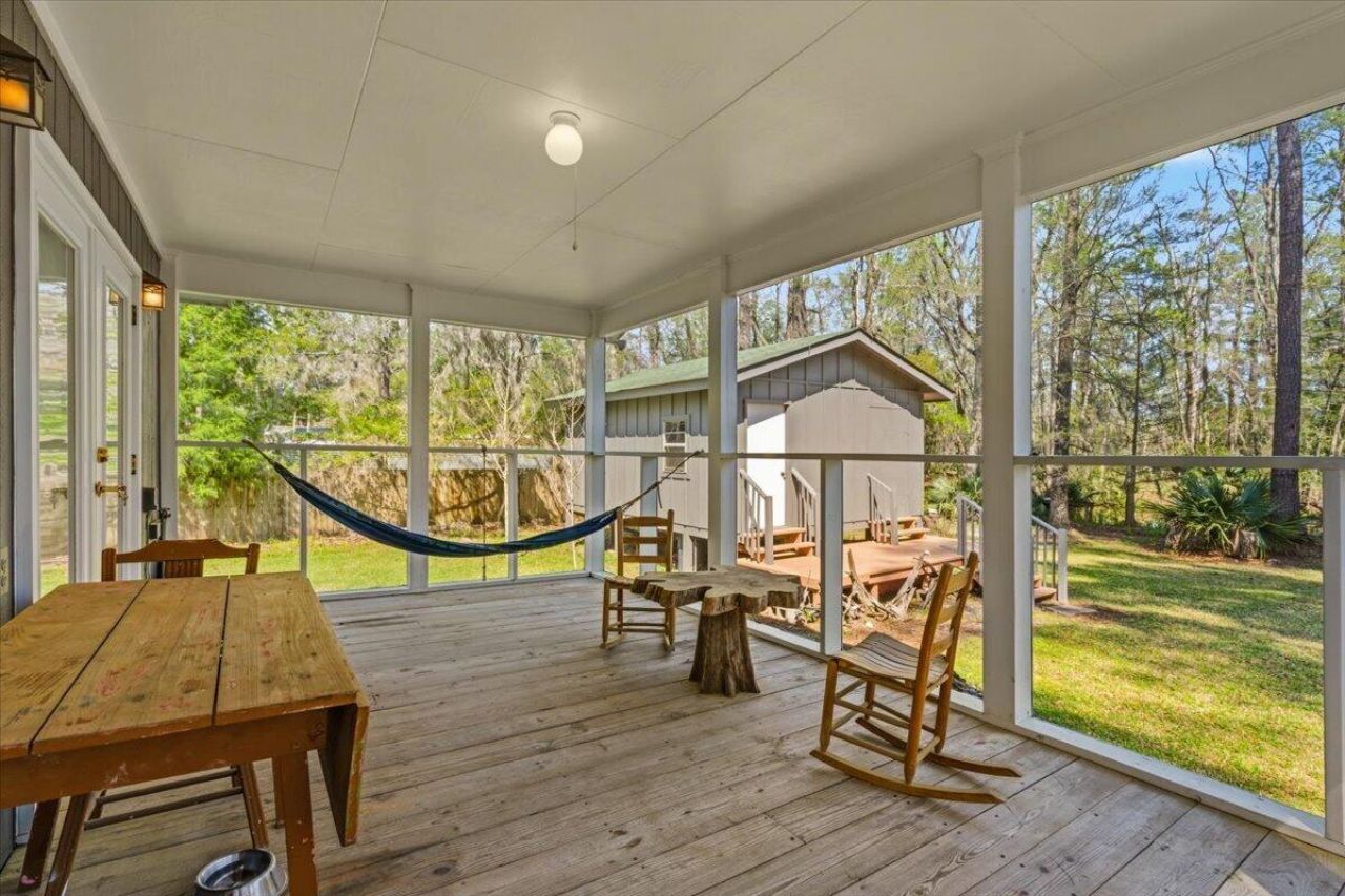 158 Crumley Road Photo 27