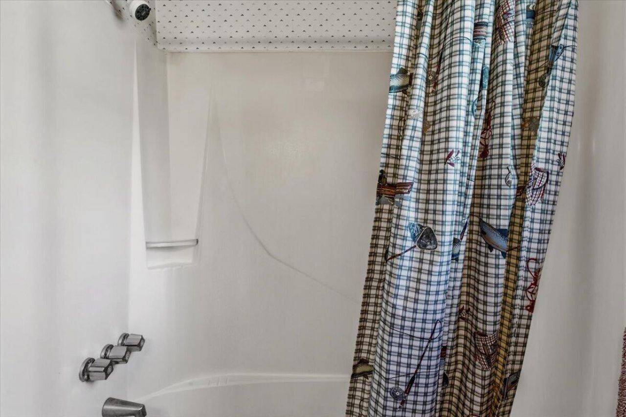 158 Crumley Road Photo 41