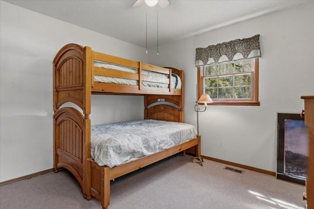 158 Crumley Road Photo 44