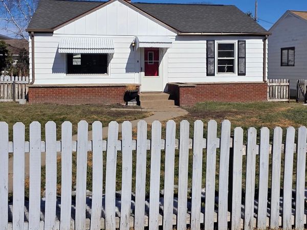 4022 Stuntz Drive, Hibbing, MN 55746