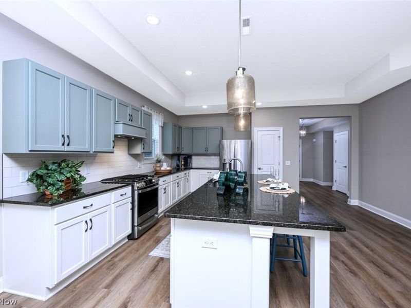 2080 Hawthorn Court, Green, OH 44720 Photo 14