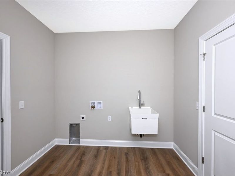 2080 Hawthorn Court, Green, OH 44720 Photo 26