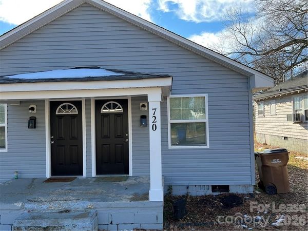 720 Pine Street , Lincolnton, NC 28092