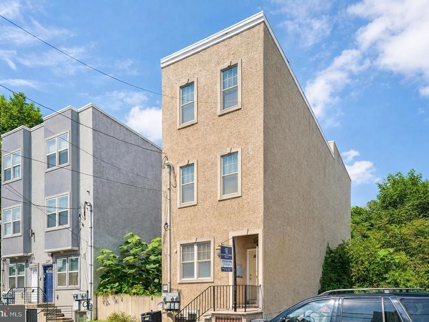2258 N 12th Street, Philadelphia, PA 19133 Main Photo
