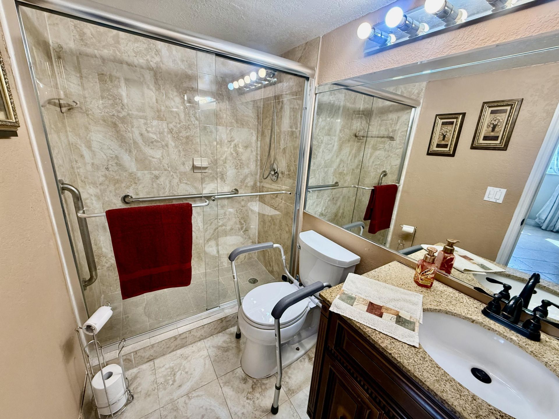 8970 S Hollybrook Boulevard, Unit 207, Pembroke Pines, FL 33025 Photo