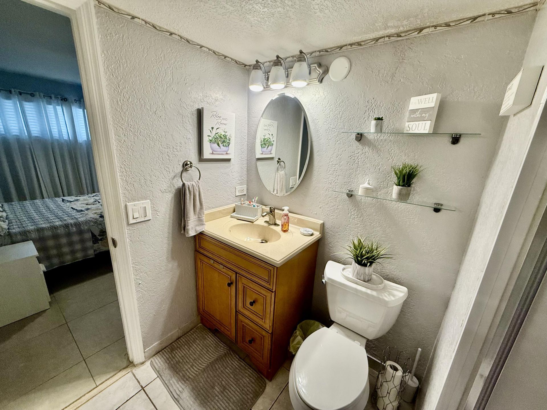 8970 S Hollybrook Boulevard, Unit 207, Pembroke Pines, FL 33025 Photo