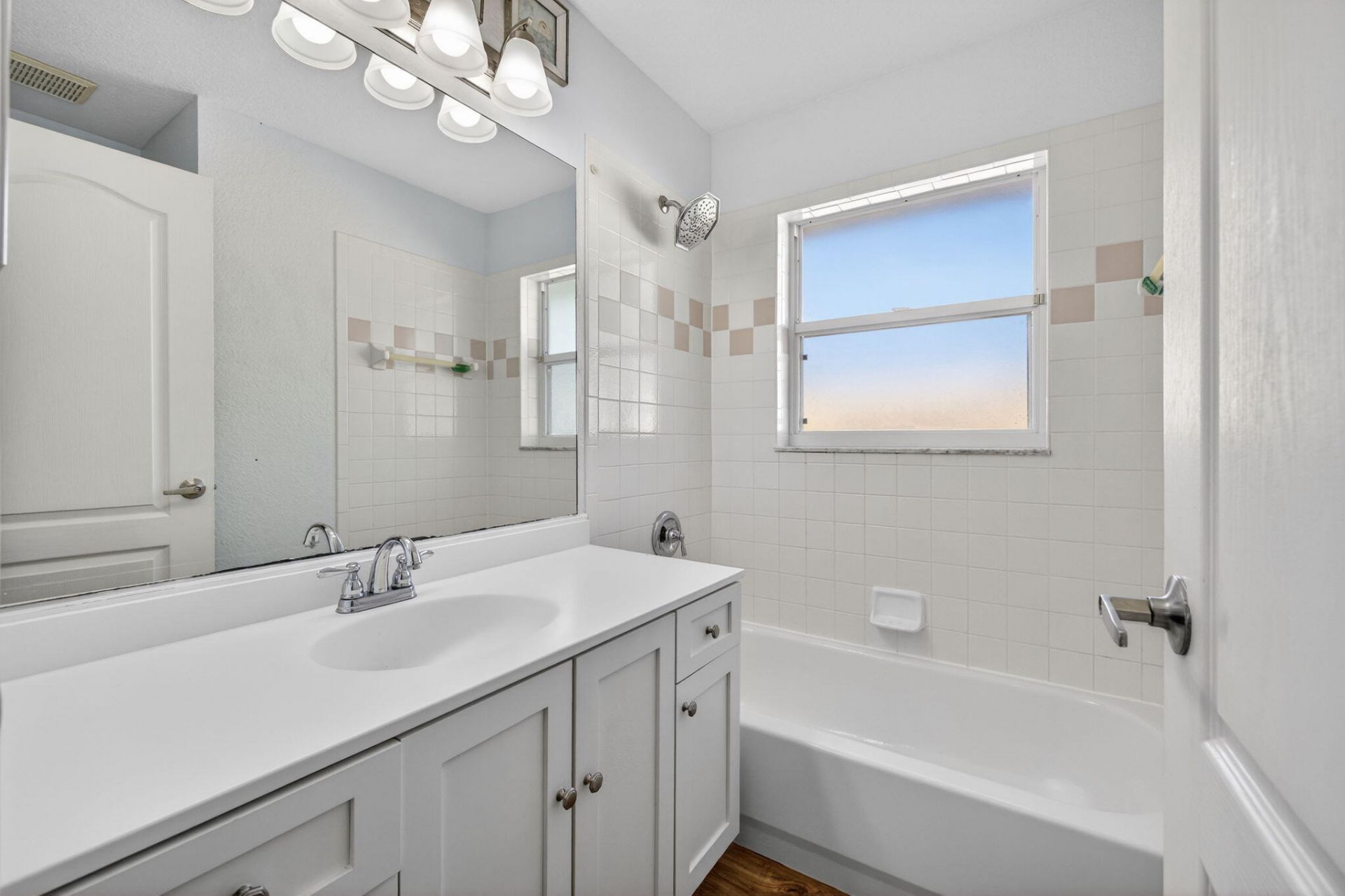 5475 NW Scepter Drive, Port Saint Lucie, FL 34983 Photo