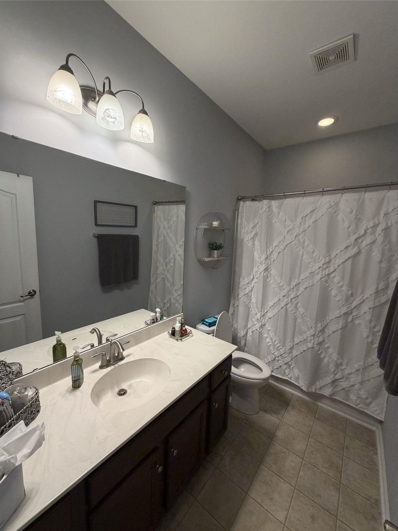 720 Pickering Dr. Photo 19