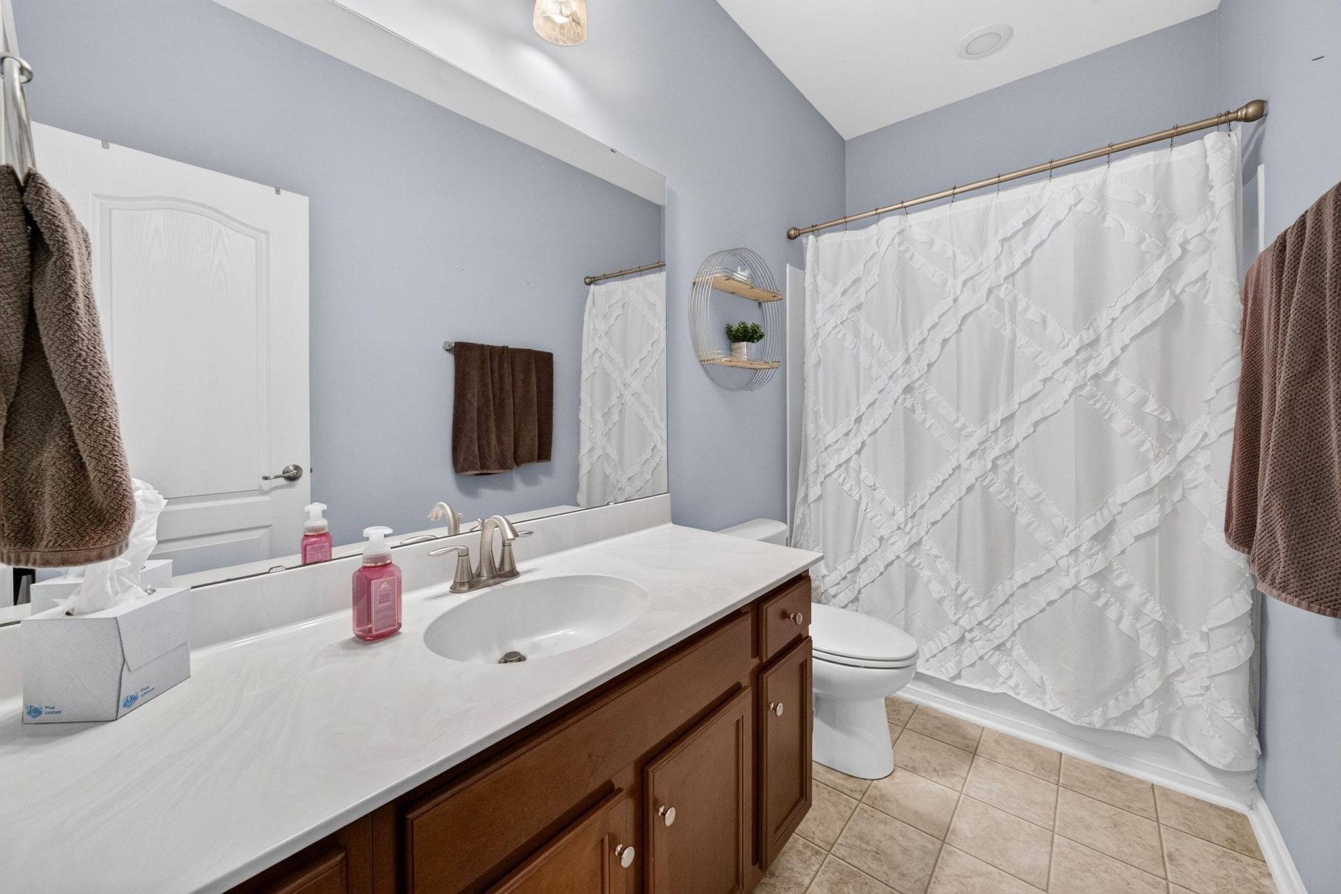 720 Pickering Dr. Photo 25