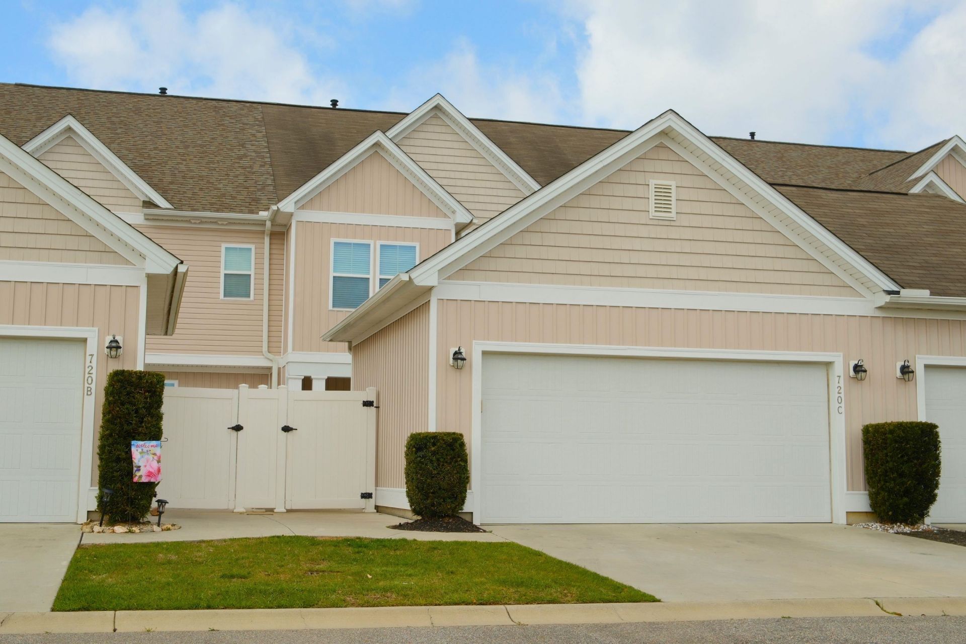 720 Pickering Dr. Photo 40