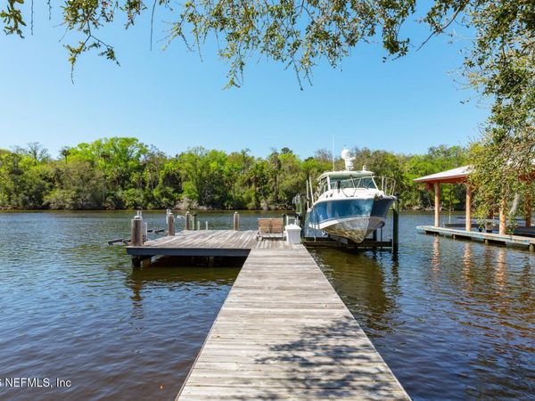 195 S ROSCOE Boulevard, Ponte Vedra Beach, FL 32082