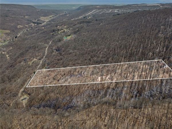 7420 Feather Street, Naples, NY 14512