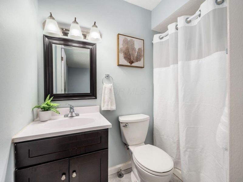 1638 Carrigallen Lane, Columbus, OH 43228 Photo 30