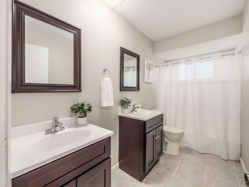 1638 Carrigallen Lane, Columbus, OH 43228 Photo 34