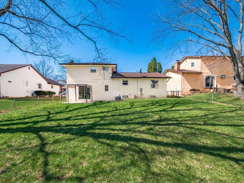 1638 Carrigallen Lane, Columbus, OH 43228 Photo 47