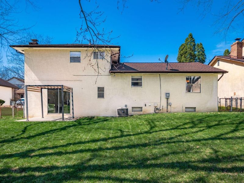 1638 Carrigallen Lane, Columbus, OH 43228 Photo 48