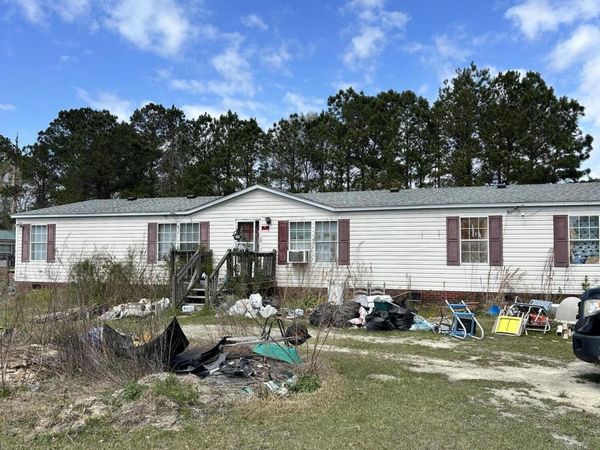 611 Maynard Boulevard , Jacksonville, NC 28546