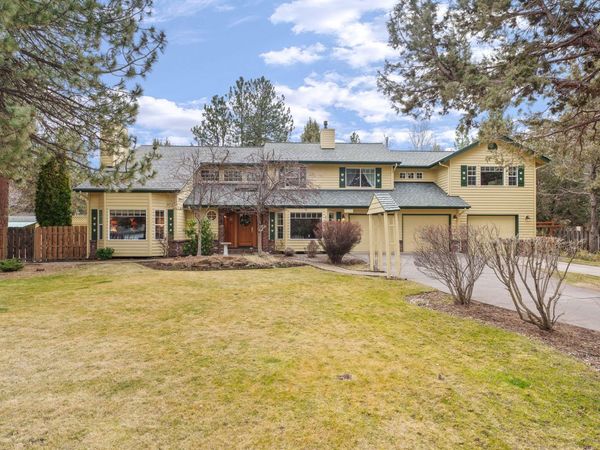 61288 King Saul Avenue, Bend, OR 97702