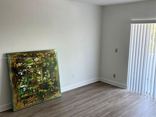 7900 Camino Cir, Unit 308, Miami, FL 33143