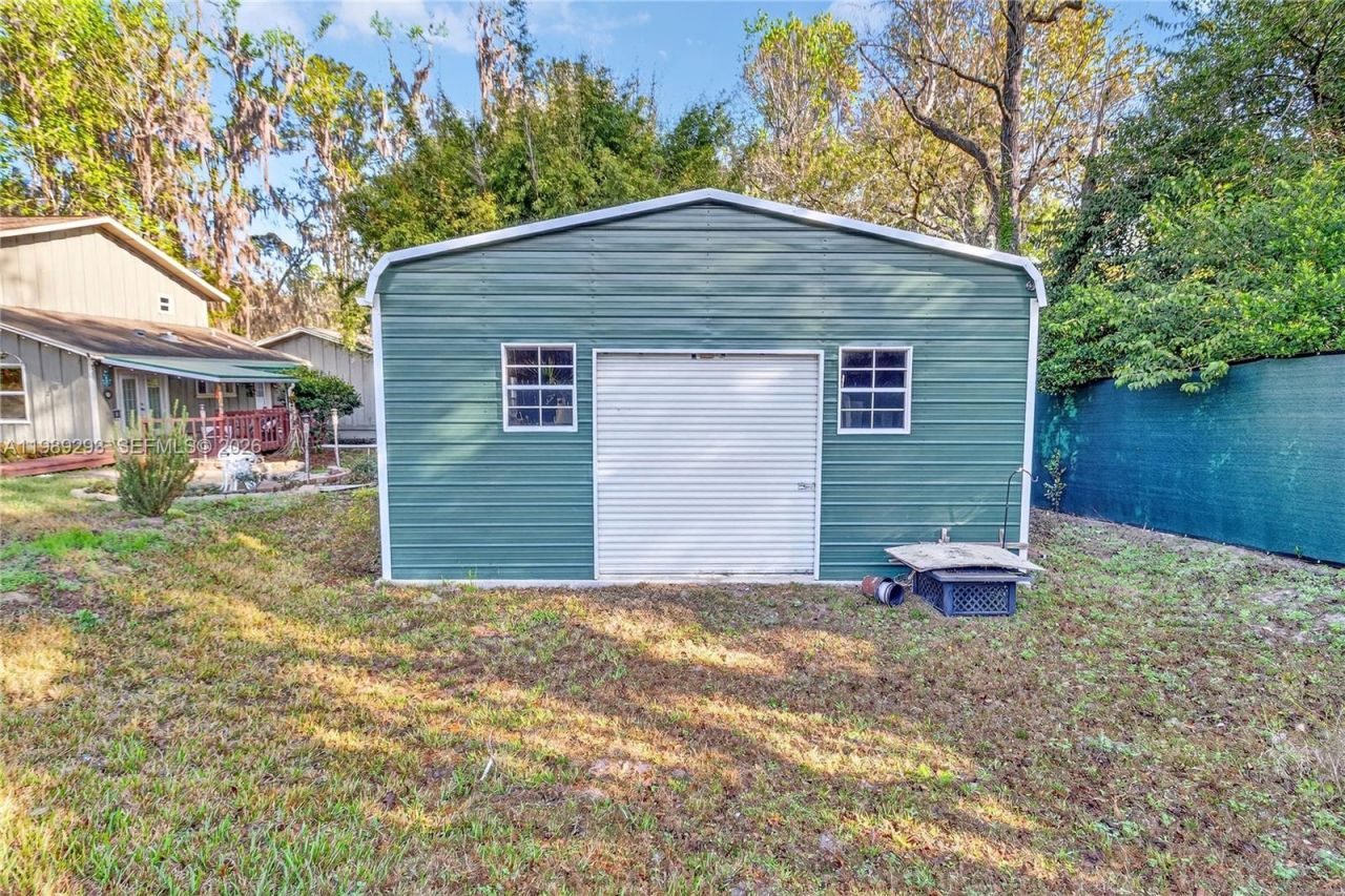 8435 NW 6th Ave, Gainesville, FL 32607 Photo