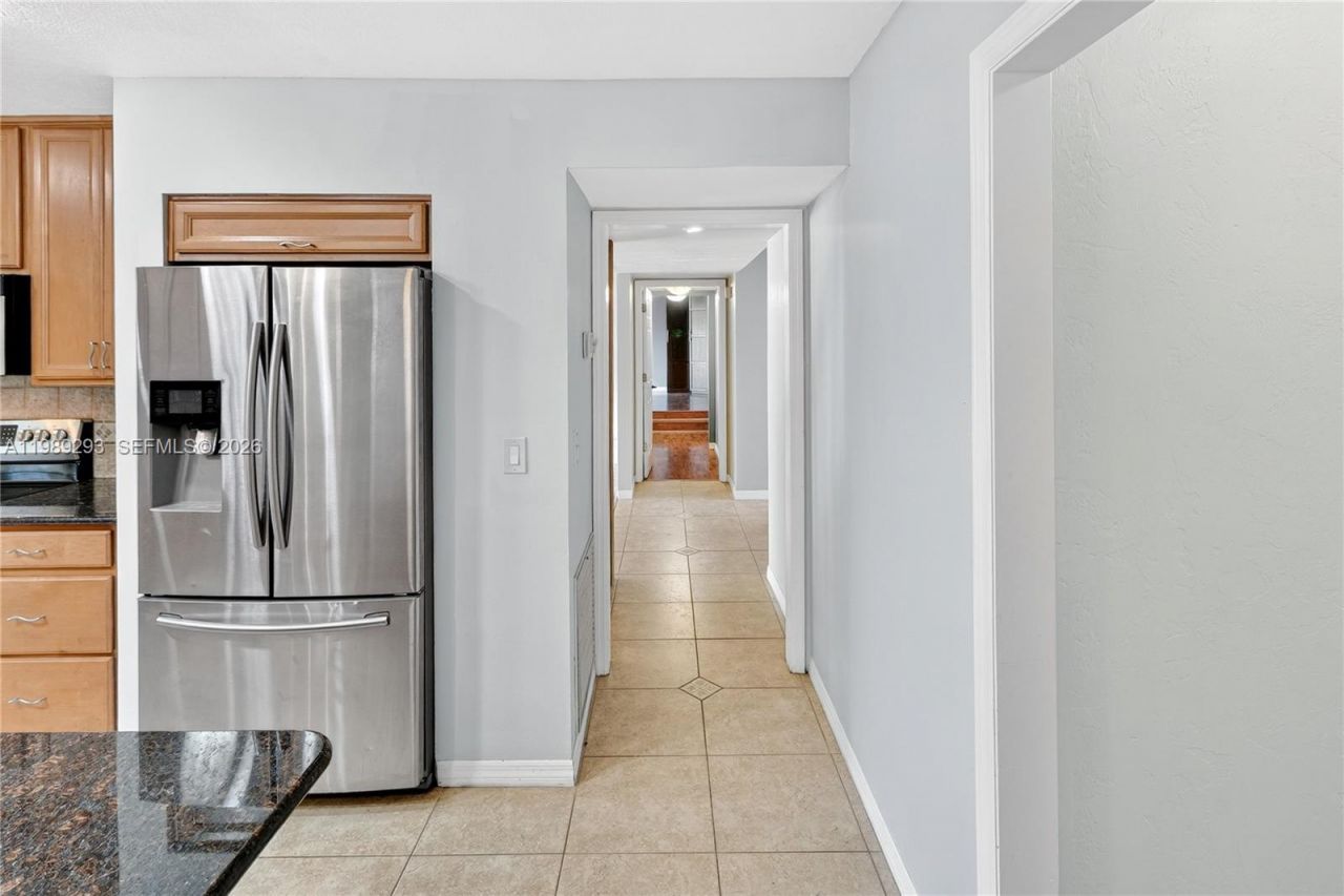 8435 NW 6th Ave, Gainesville, FL 32607 Photo