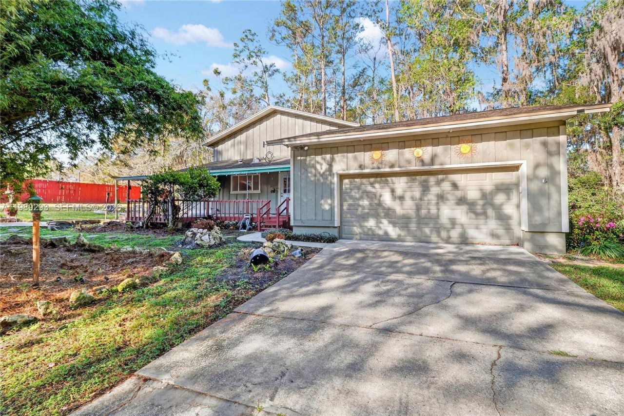 8435 NW 6th Ave, Gainesville, FL 32607 Photo