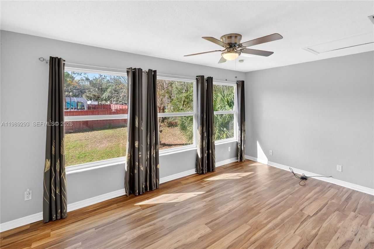 8435 NW 6th Ave, Gainesville, FL 32607 Photo