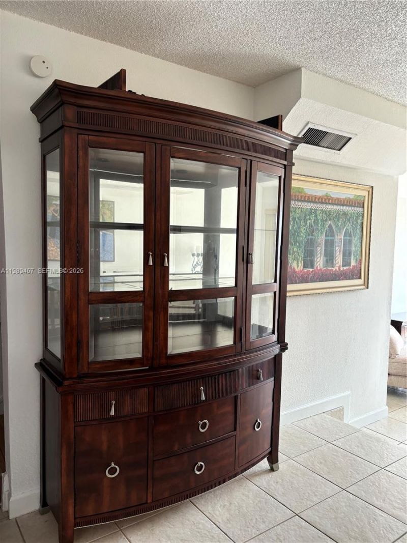 10900 SW 104th St , Unit 303, Miami, FL 33176 Photo