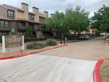 5757 E UNIVERSITY Boulevard, Unit 27 Y, Dallas, TX 75206