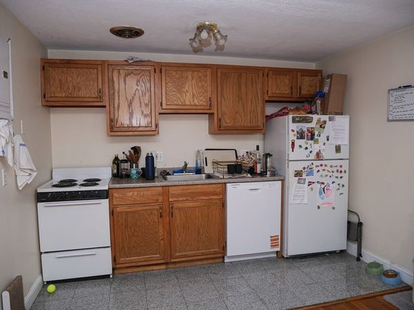 217 Kent, Unit 26, Brookline, MA 02446