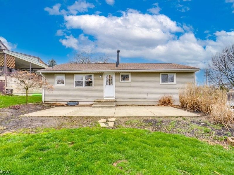 1010 Miles Avenue NW, Canton, OH 44708 Photo 3