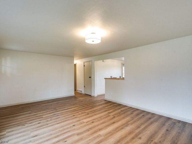 1010 Miles Avenue NW, Canton, OH 44708 Photo 6