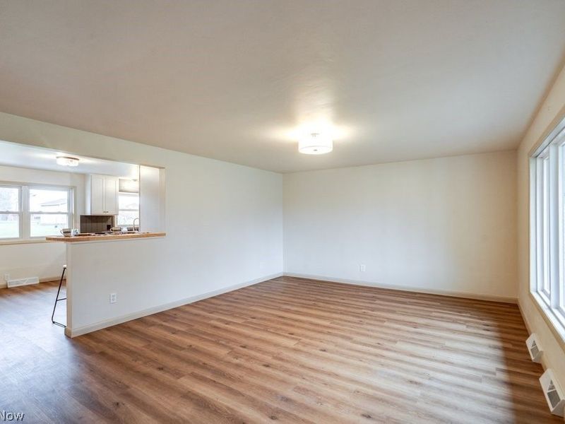 1010 Miles Avenue NW, Canton, OH 44708 Photo 9